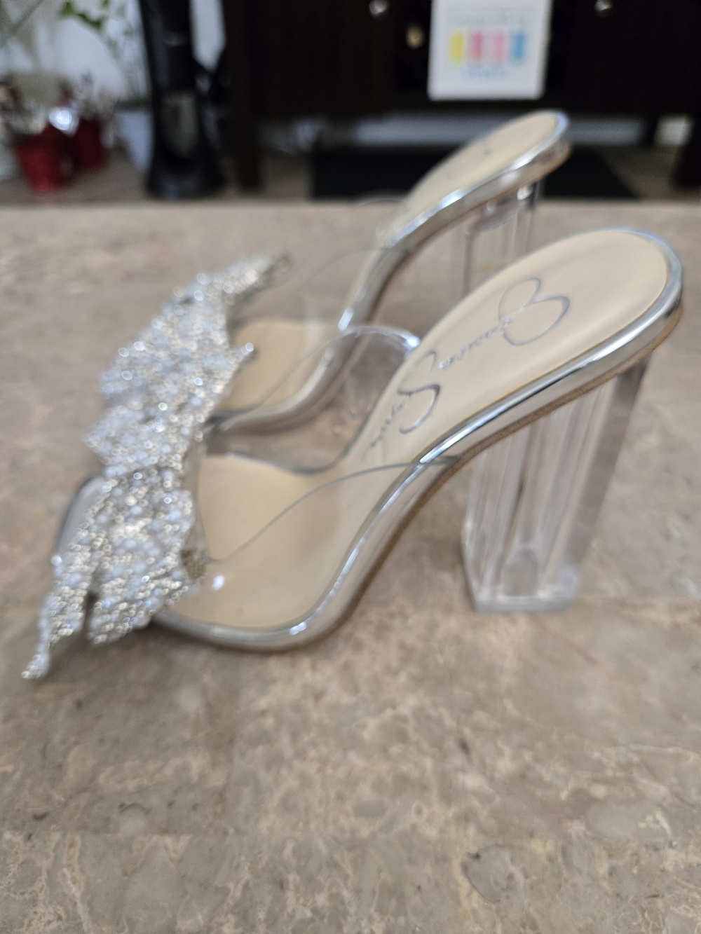 Jessica Simpson Saidah Pearl/ Rhinestone Bow Clear Dress Slide Sandals . Size 5 - Picture 7 of 10